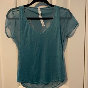 Lululemon workout top short sleeve